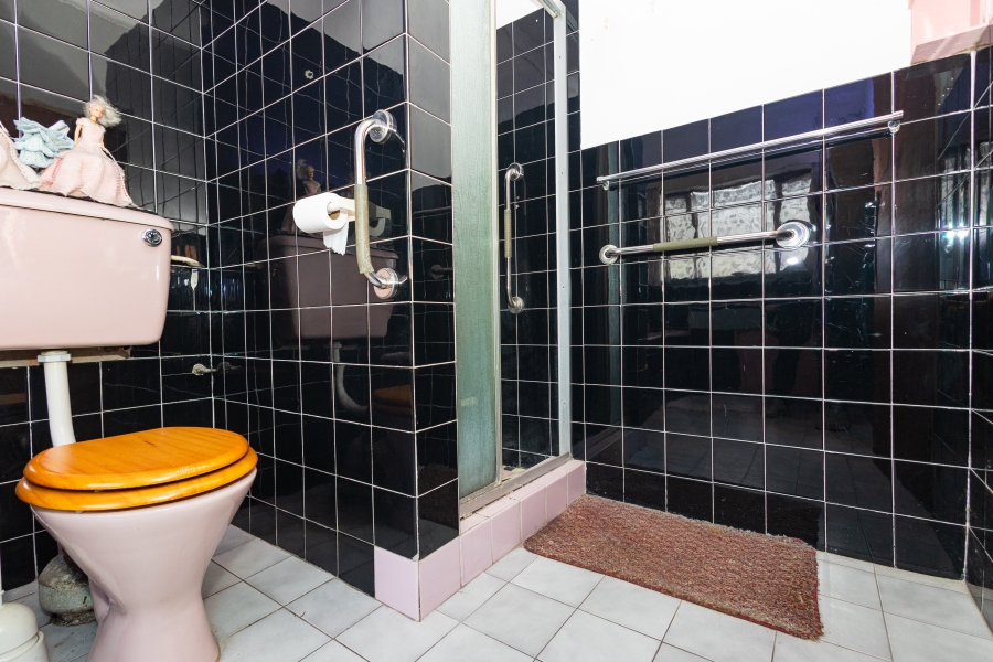 4 Bedroom Property for Sale in Fairfield Estate Western Cape